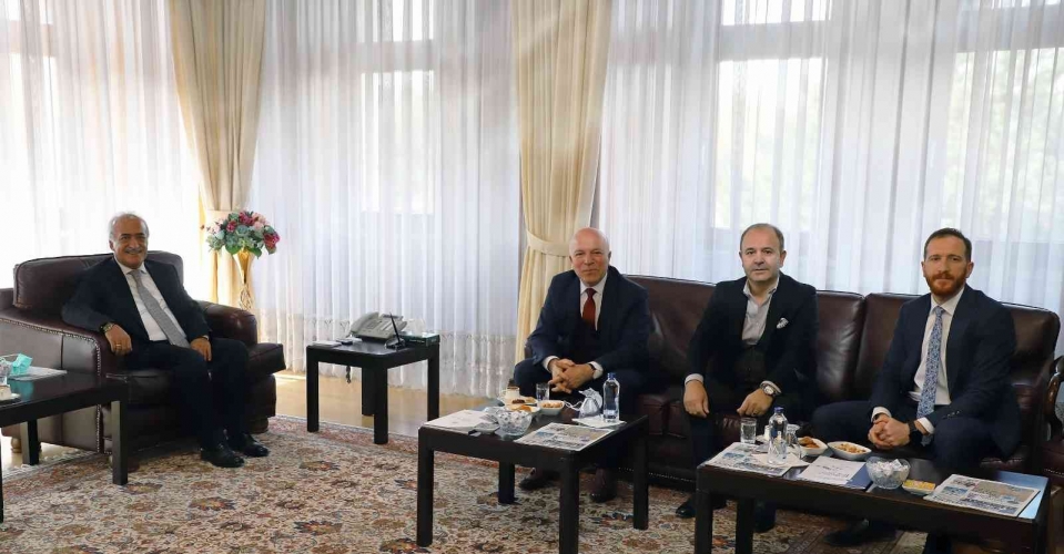 Erzurum Büyükşehir Belediye Başkanı Mehmet Sekmen&#39;den hayırlı olsun ziyareti